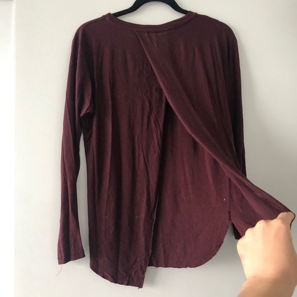 Aritzia Wilfred Burgundy Long- Sleeve - Picture 3 of 4